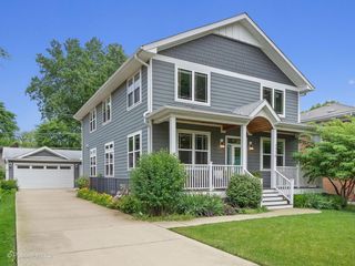 1114 S Stone Avenue, La Grange, IL 60525