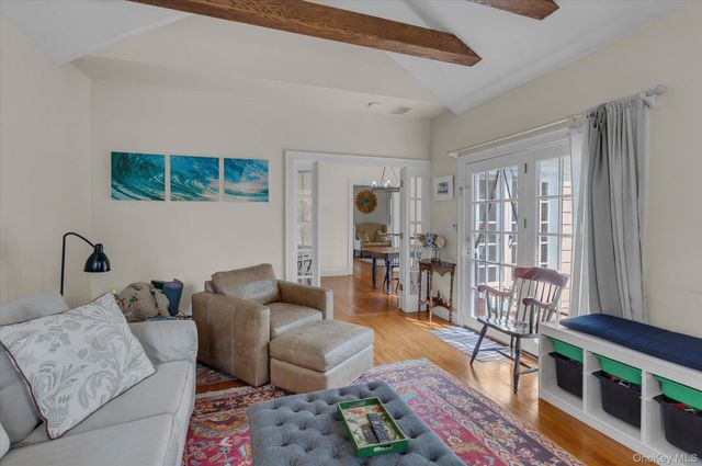 95 Scudder Place, Northport, NY 11768