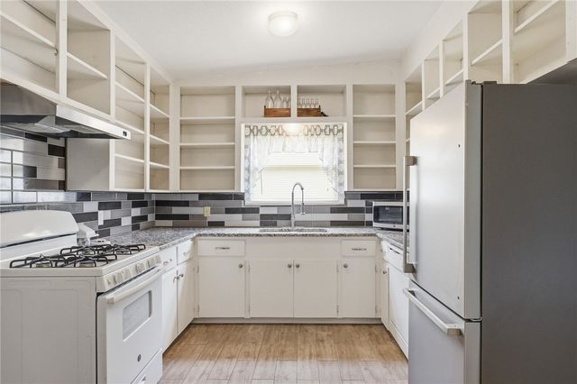 1101 Vance, Corpus Christi, TX 78412