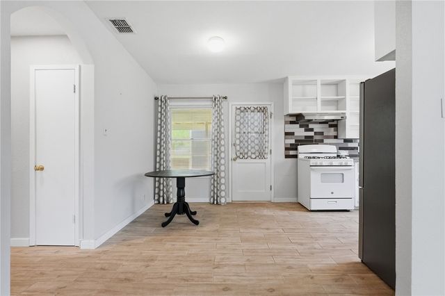 1101 Vance, Corpus Christi, TX 78412