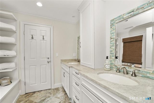 45 Sherman Street B, Fairfield, CT 06824
