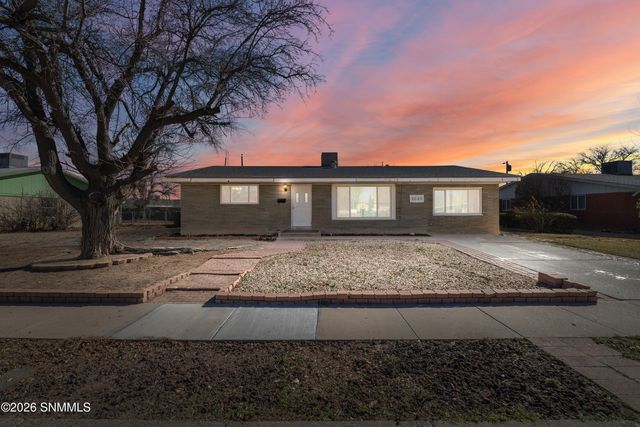 2030 Avalon Drive, Las Cruces, NM 88005