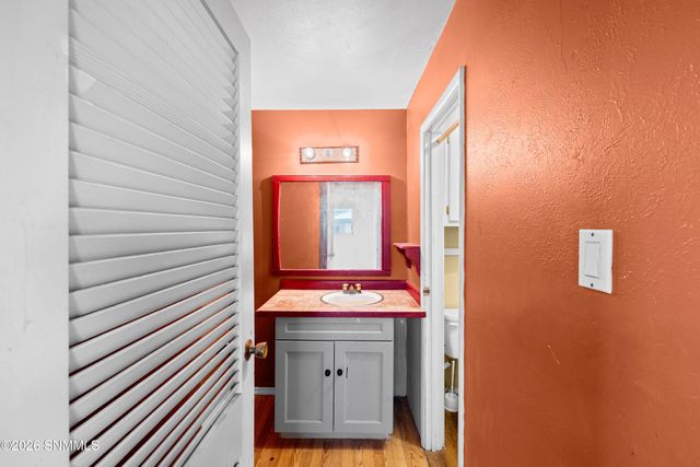 2030 Avalon Drive, Las Cruces, NM 88005