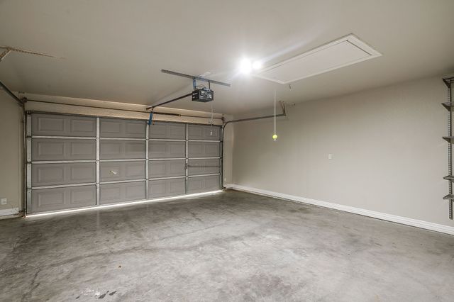 212 W 1st Street, Weatherford, TX 76086