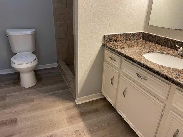 2306 Cambridge Court N, Galveston, TX 77573