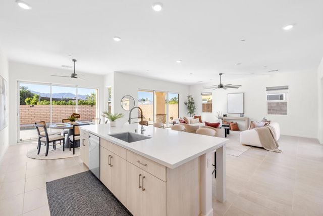51933 Marquis Lane, La Quinta, CA 92253