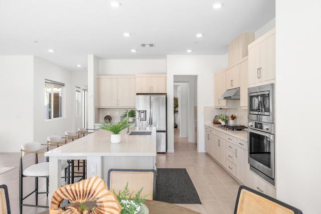 51933 Marquis Lane, La Quinta, CA 92253