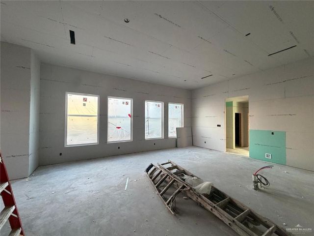 4101 Zanesville Avenue, Mcallen, TX 78503