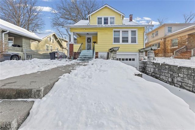 1819 FREEMAN Avenue, Kansas City, KS 66102