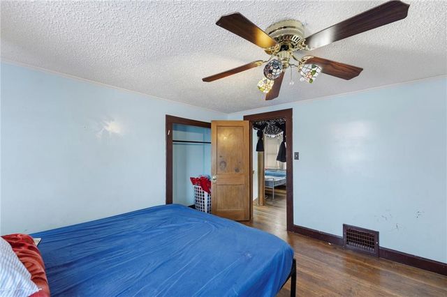 1819 FREEMAN Avenue, Kansas City, KS 66102