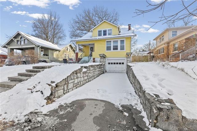 1819 FREEMAN Avenue, Kansas City, KS 66102