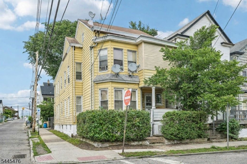 174 Jasper St, Paterson City, NJ 07522 — exterior