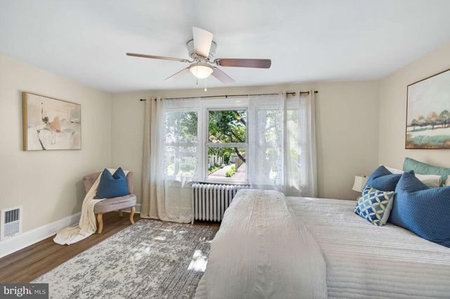 89 SAXER AVE, Springfield, PA 19064
