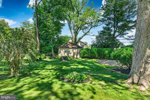 89 SAXER AVE, Springfield, PA 19064