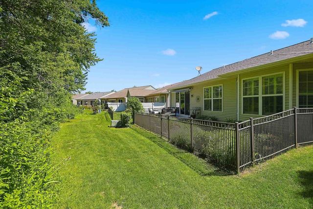 12365 Lilly Lane, Huntley, IL 60142