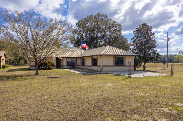 327 SW TIMUQUA TERRACE, Fort White, FL 32038