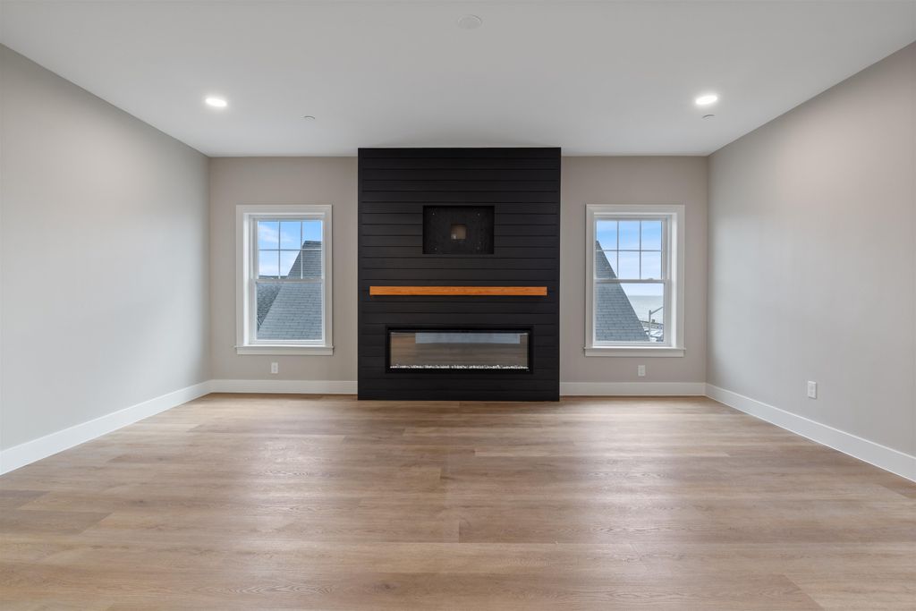 Image 28 of property listing at 465 Ocean Blvd Unit 501, Hampton, NH 03842