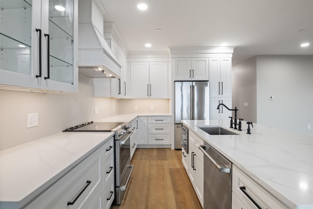 Image 35 of property listing at 465 Ocean Blvd Unit 501, Hampton, NH 03842