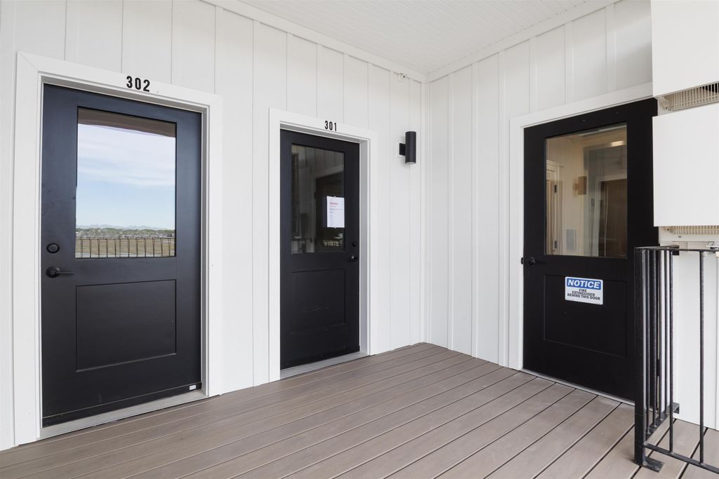 Image 7 of property listing at 465 Ocean Blvd Unit 501, Hampton, NH 03842