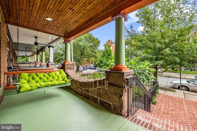 2736 N CALVERT ST, Baltimore, MD 21218