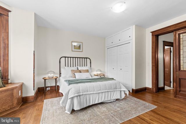 2736 N CALVERT ST, Baltimore, MD 21218