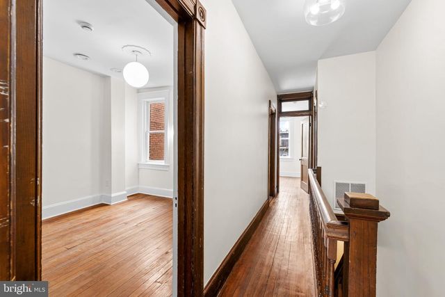 2736 N CALVERT ST, Baltimore, MD 21218