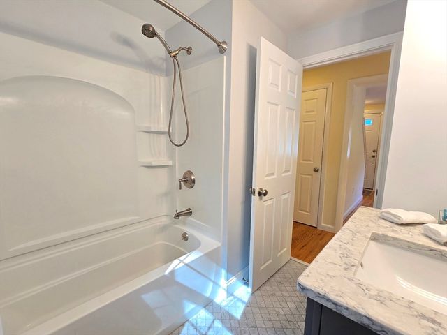 84 Pine Hill Rd, Ashland, MA 01721