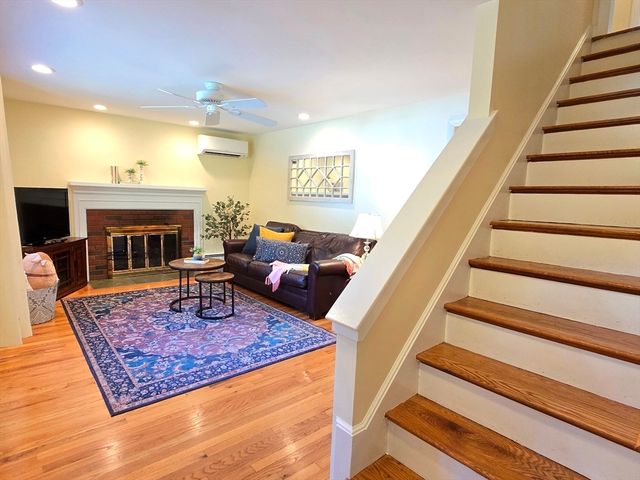 84 Pine Hill Rd, Ashland, MA 01721