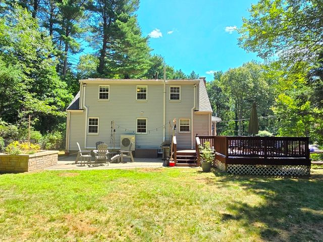 84 Pine Hill Rd, Ashland, MA 01721