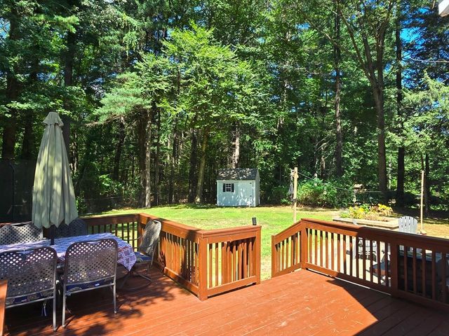 84 Pine Hill Rd, Ashland, MA 01721