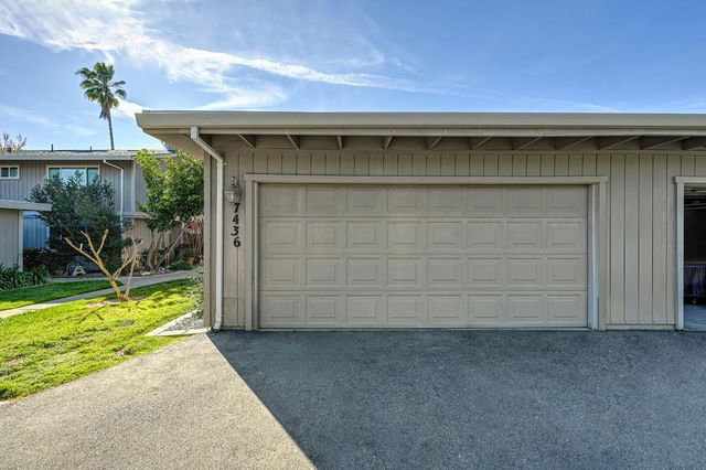 7436 Ranch Ave, Citrus Heights, CA 95610