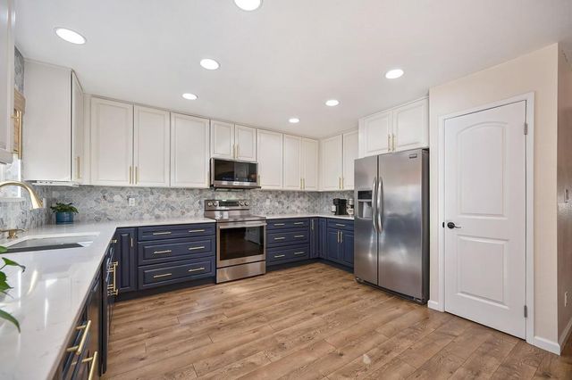 7436 Ranch Ave, Citrus Heights, CA 95610