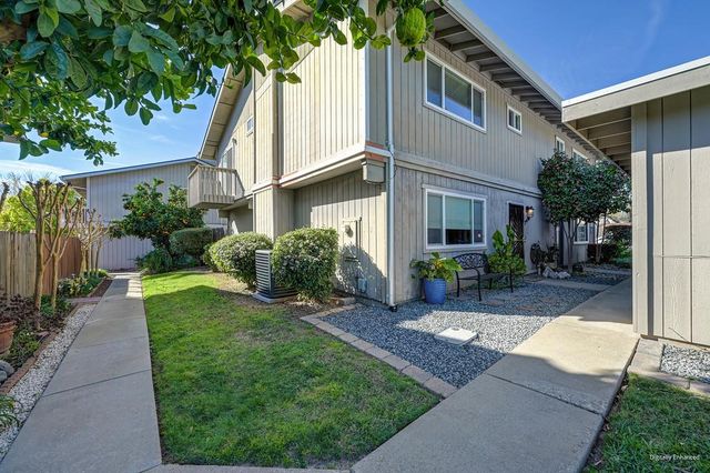 7436 Ranch Ave, Citrus Heights, CA 95610