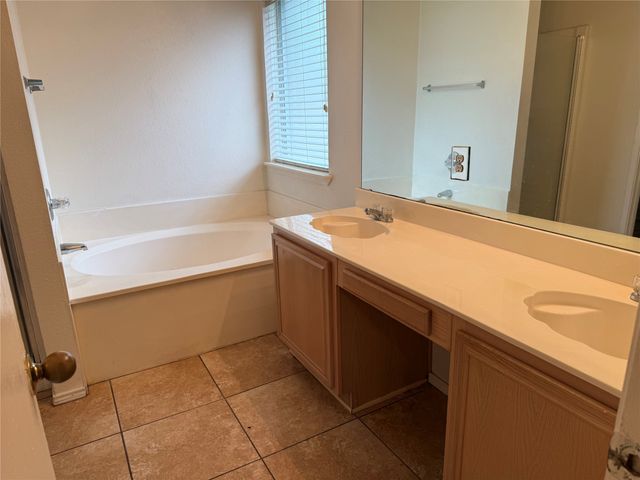 1547 Kensington Place, Lancaster, TX 75134