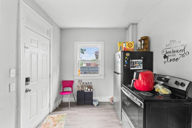 2306-2308 E 5th Avenue, Columbus, OH 43219