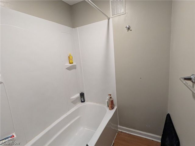 2064 W 91 Street, Cleveland, OH 44102