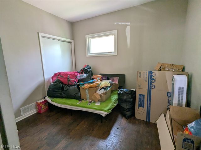 2064 W 91 Street, Cleveland, OH 44102