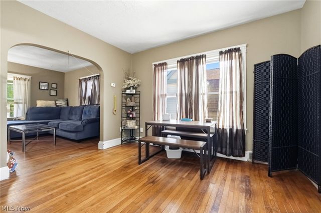 2064 W 91 Street, Cleveland, OH 44102