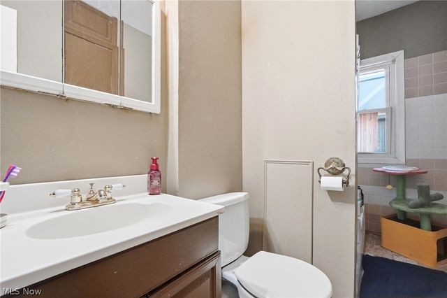2064 W 91 Street, Cleveland, OH 44102