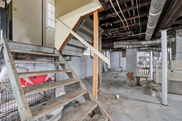 2064 W 91 Street, Cleveland, OH 44102