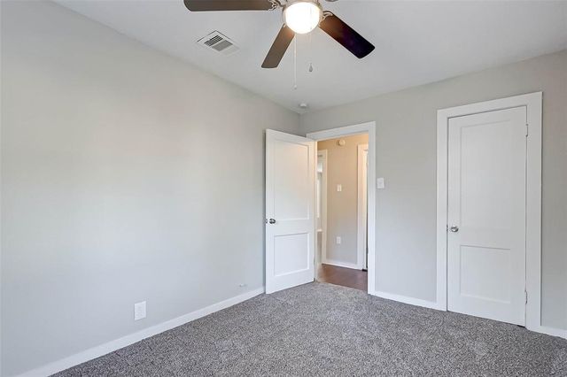 604 Ruth Street, Baytown, TX 77520