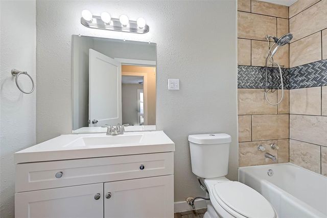 604 Ruth Street, Baytown, TX 77520