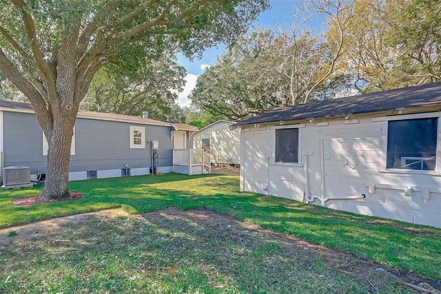 604 Ruth Street, Baytown, TX 77520