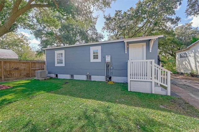 604 Ruth Street, Baytown, TX 77520