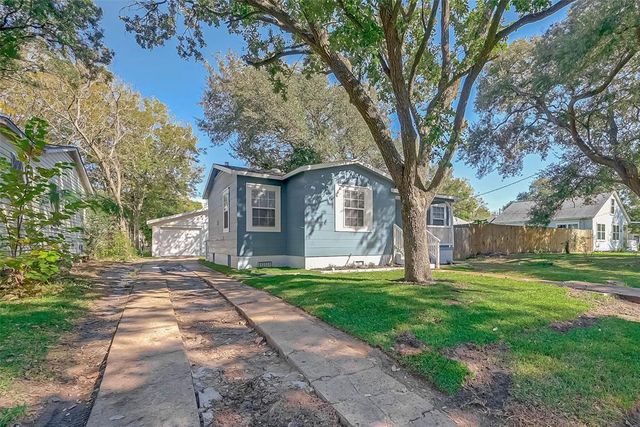 604 Ruth Street, Baytown, TX 77520