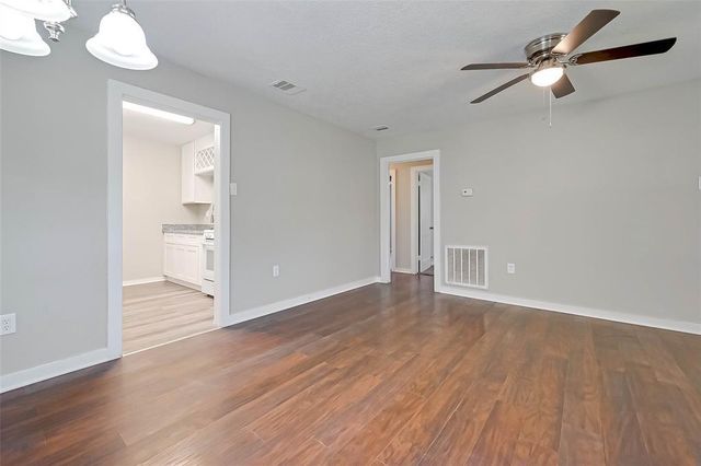 604 Ruth Street, Baytown, TX 77520