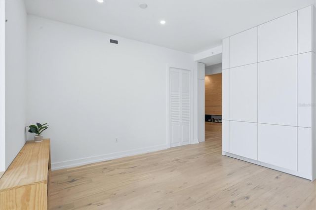 111 S PINEAPPLE AVENUE 1103, Sarasota, FL 34236