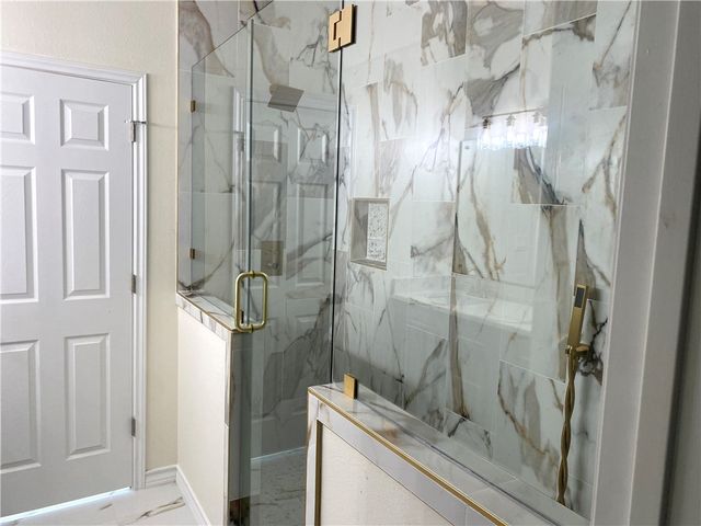 142 S 11 St, Aransas Pass, TX 78336