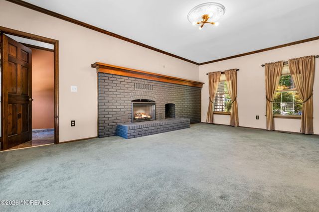 1652 White Water Court, Toms River, NJ 08755