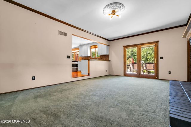 1652 White Water Court, Toms River, NJ 08755